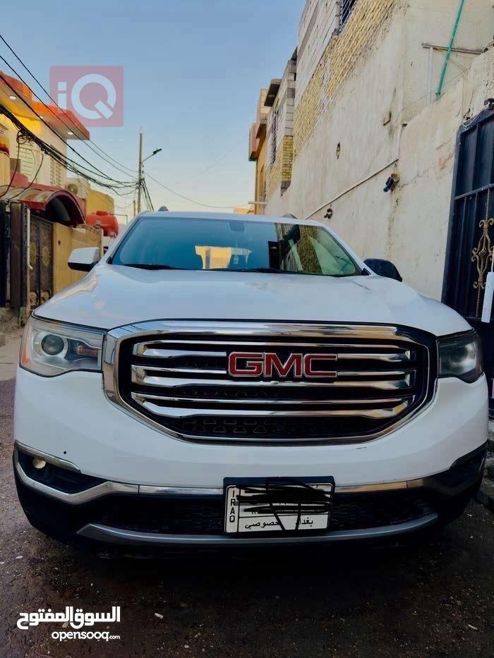 GMC Acadia